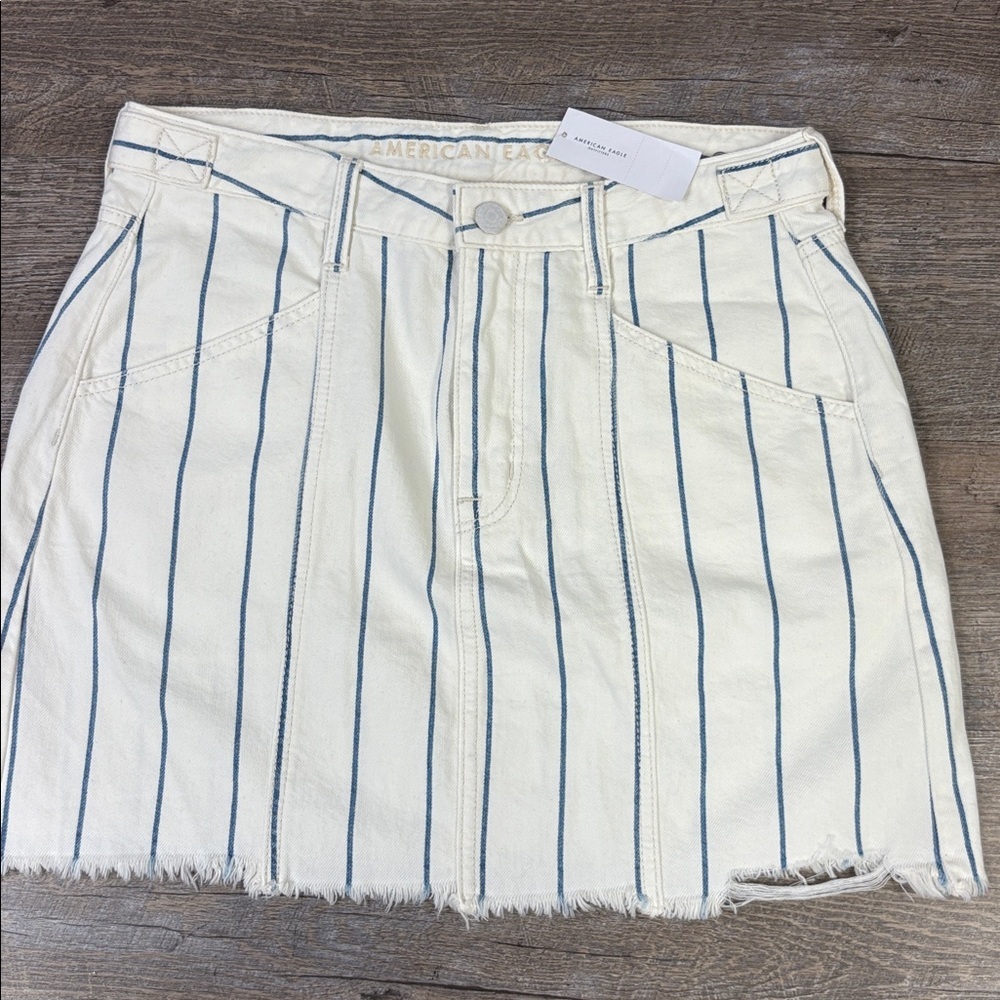 American Eagle Striped Denim Mini Skirt – Size 6 (NWT)